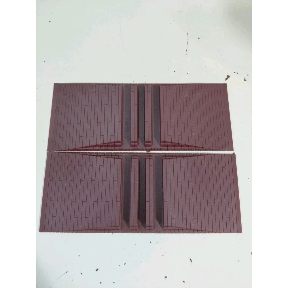 2 Lionel Train O Gauge Model Railroad Accessory Level Crossing Grades